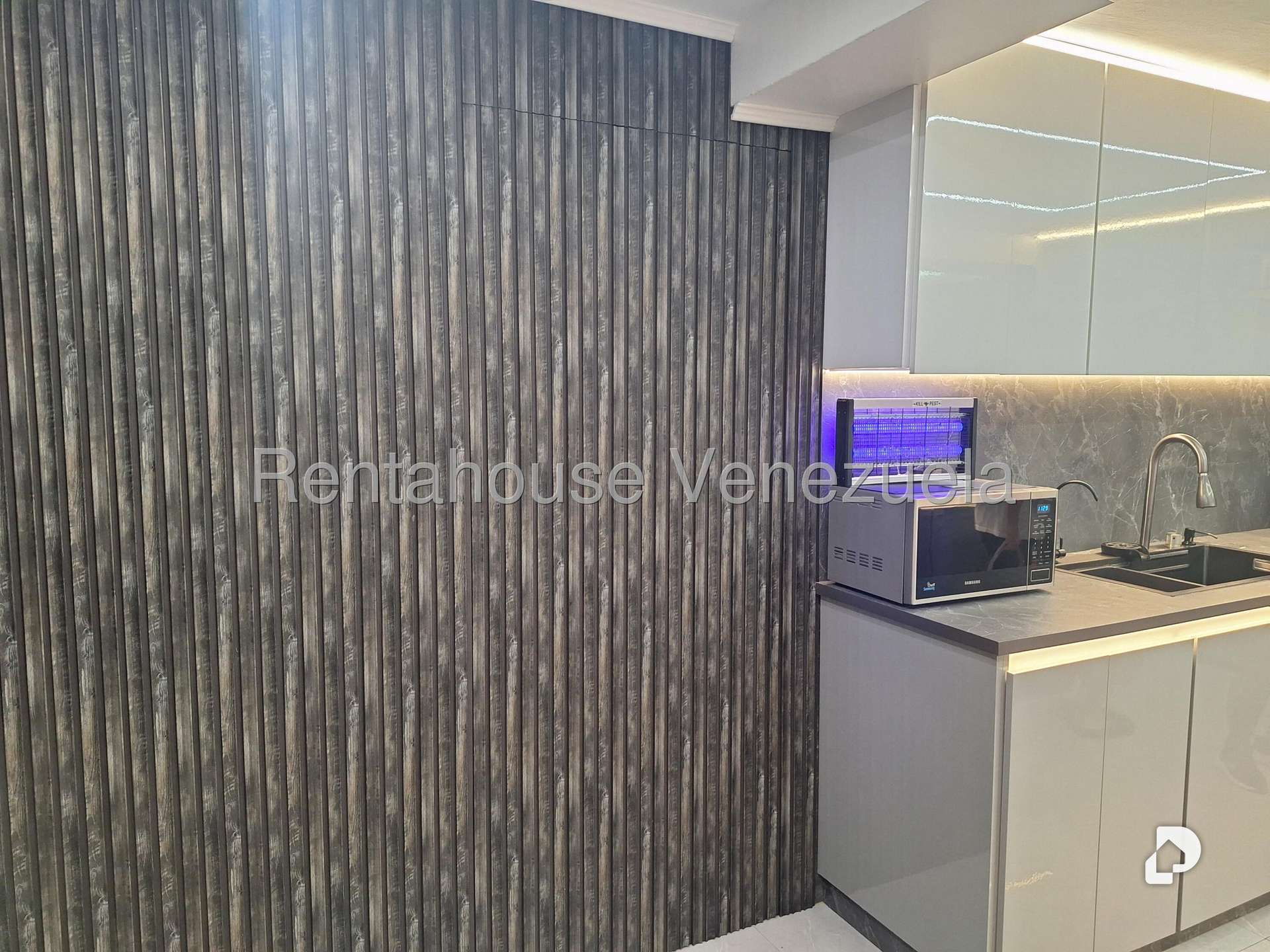 Apartamento en Terrazas del Ávila, Caracas – 16