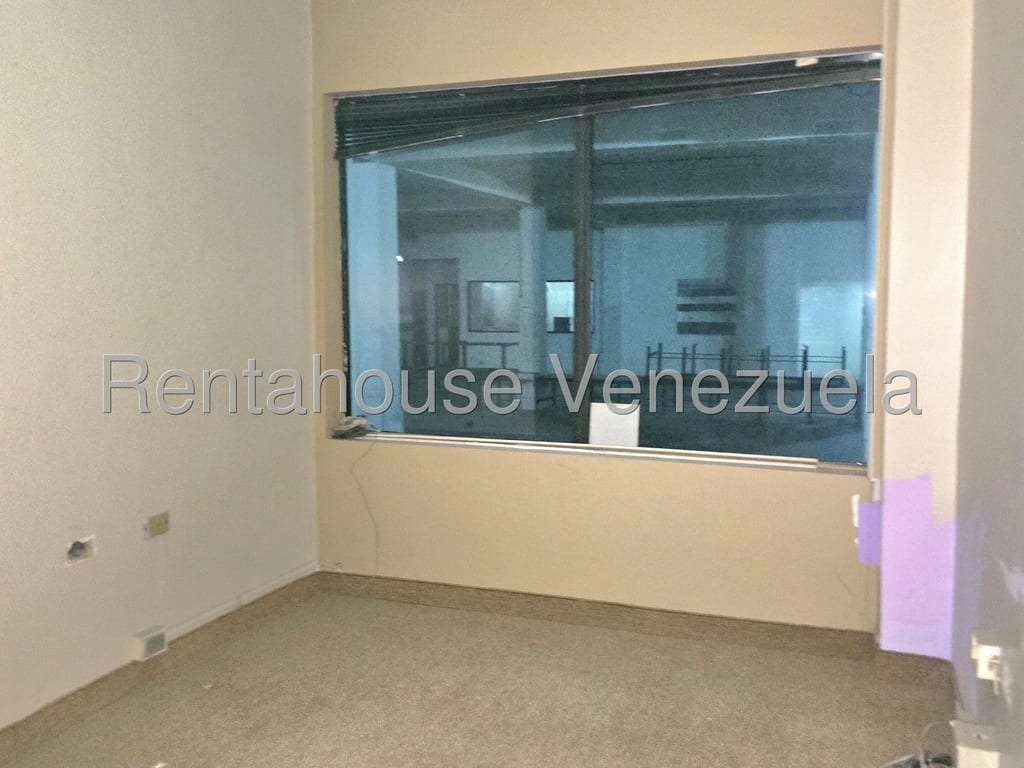 Local comercial en Piedra Azul, Caracas