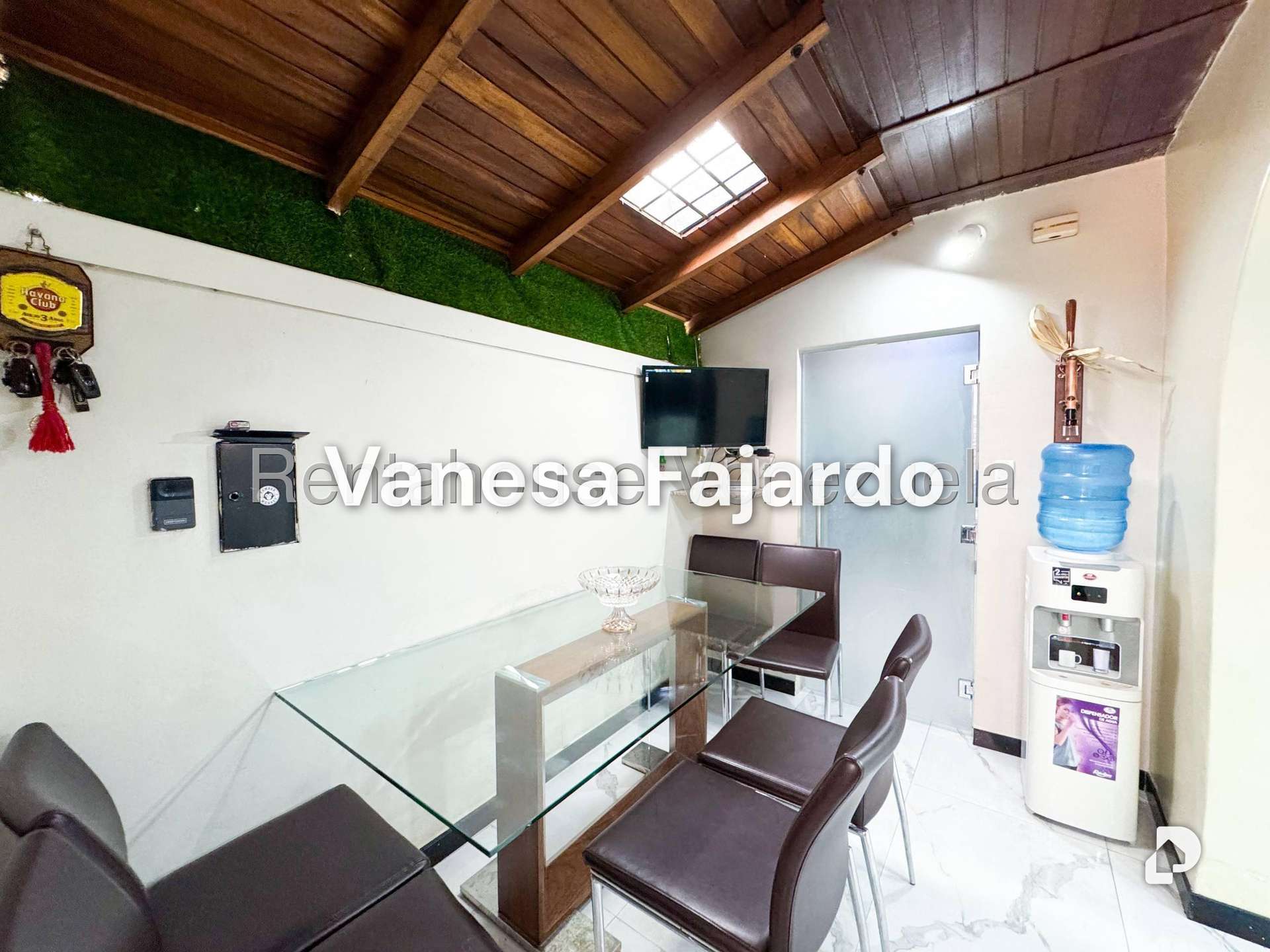 Casa en Alto Prado, Caracas – 16
