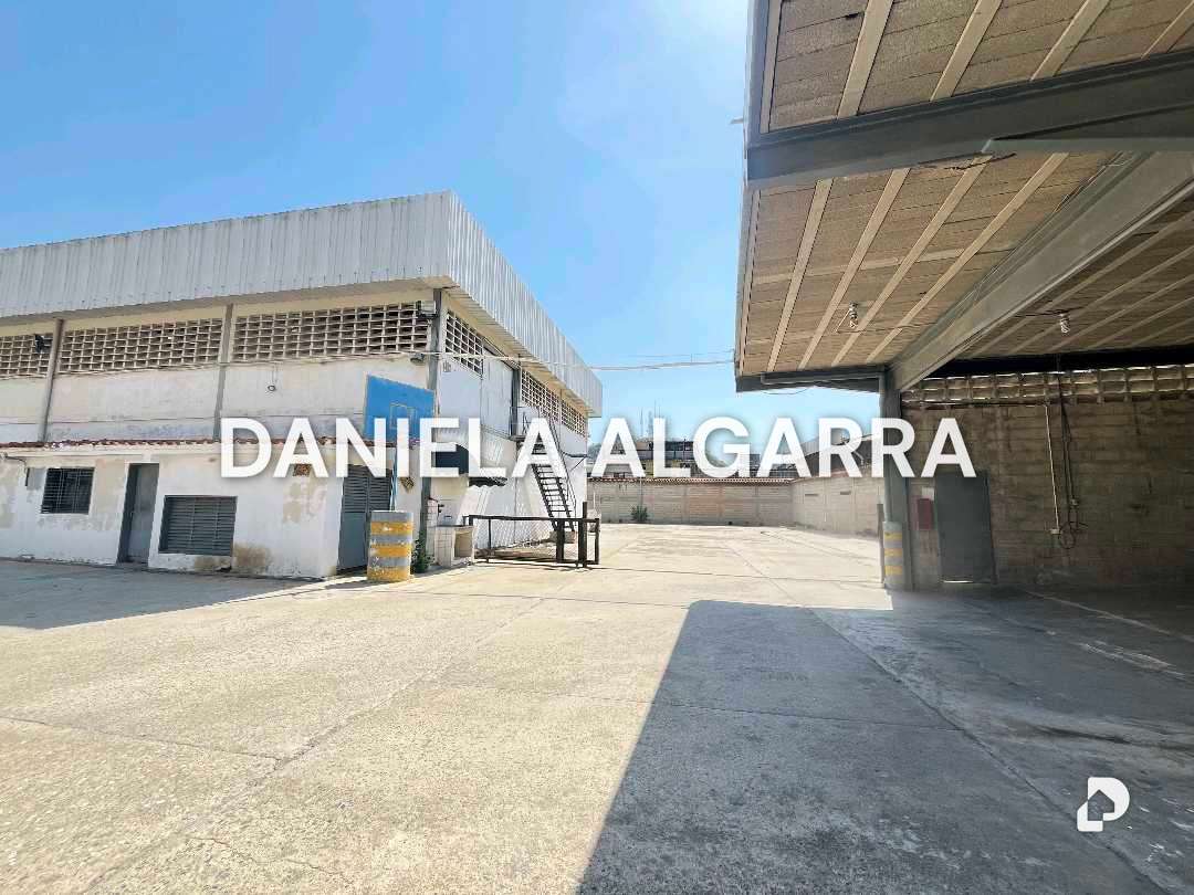Warehouse in San Blas, Valencia – 3