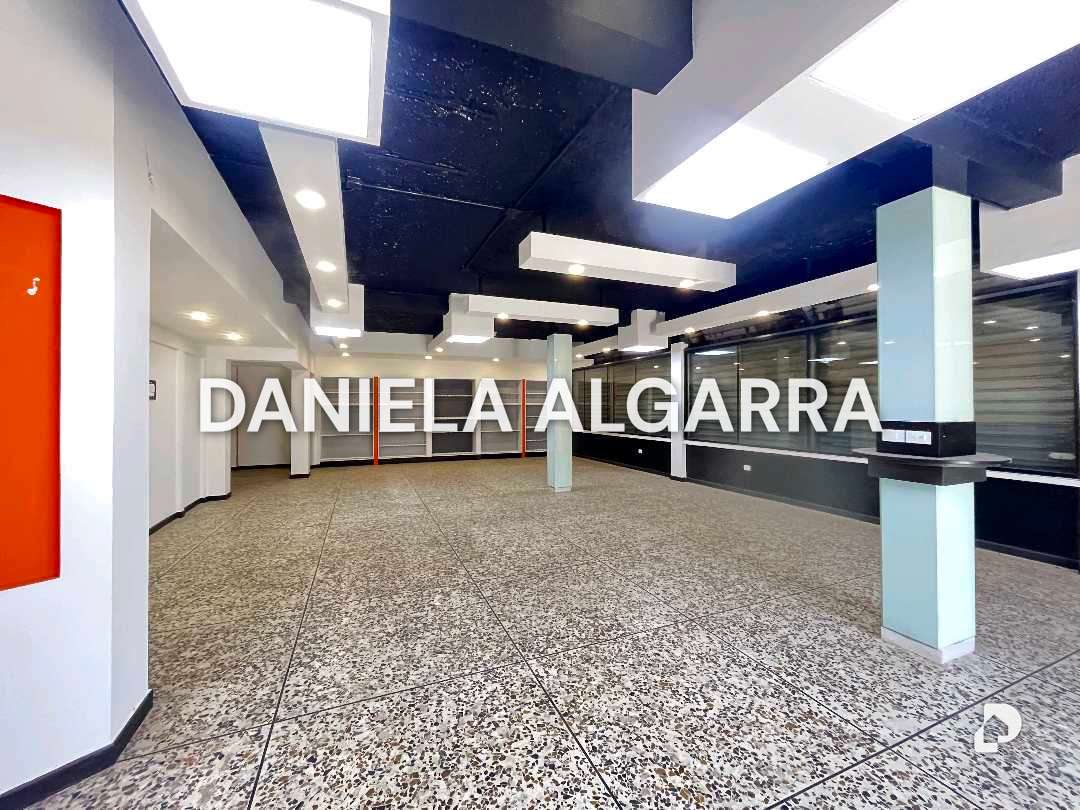 Warehouse in San Blas, Valencia – 26