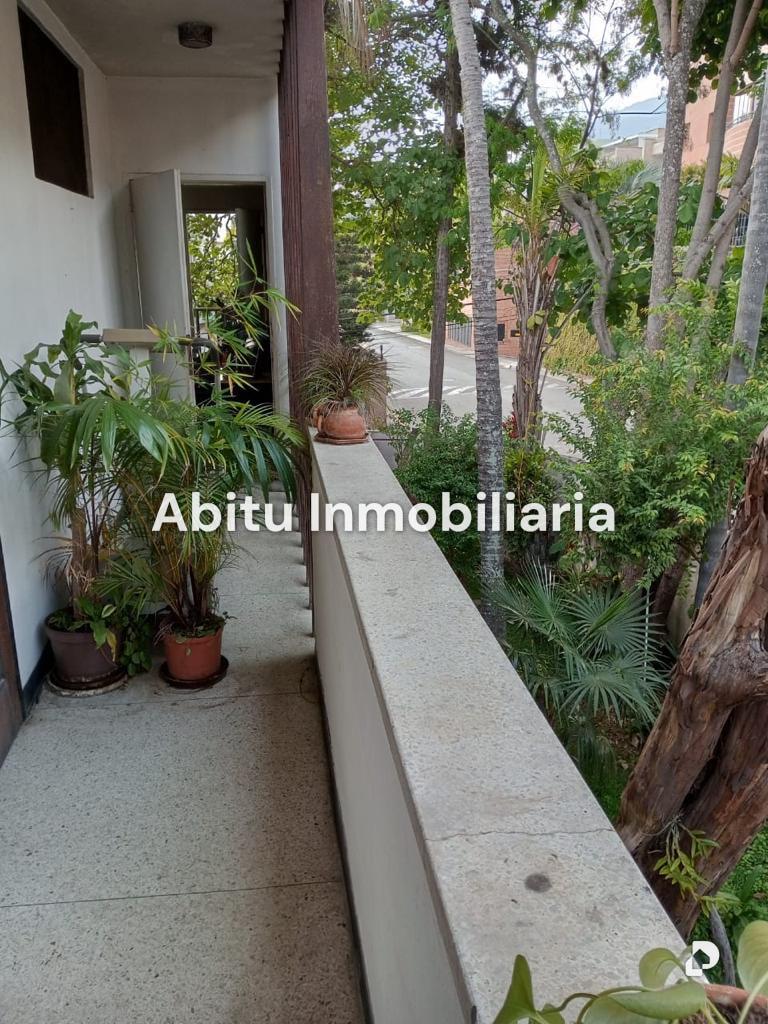 Casa en Los Palos Grandes, Caracas – 5