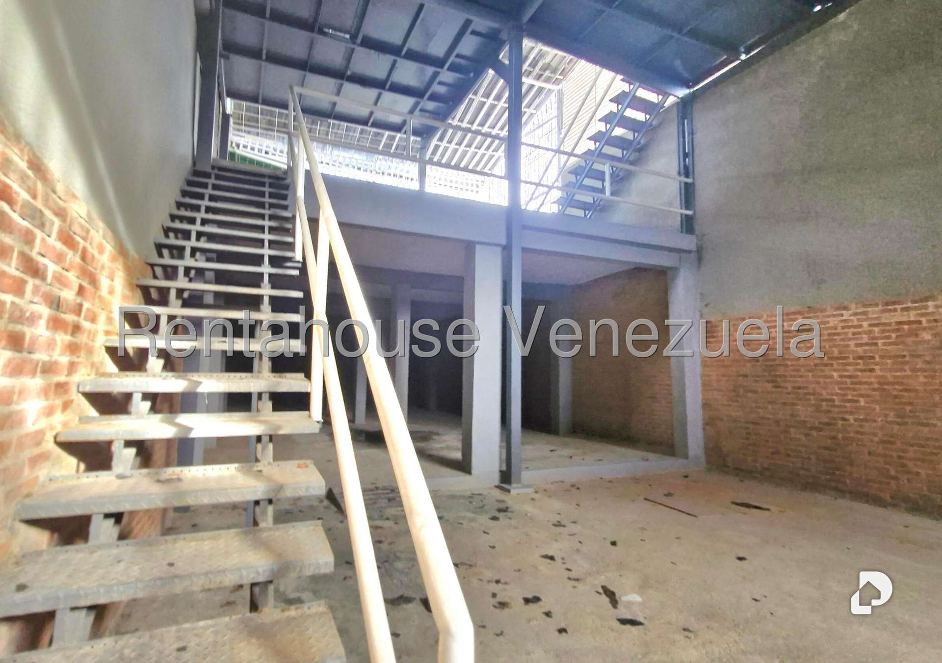 Galpón en Quebrada Honda, Caracas – 28