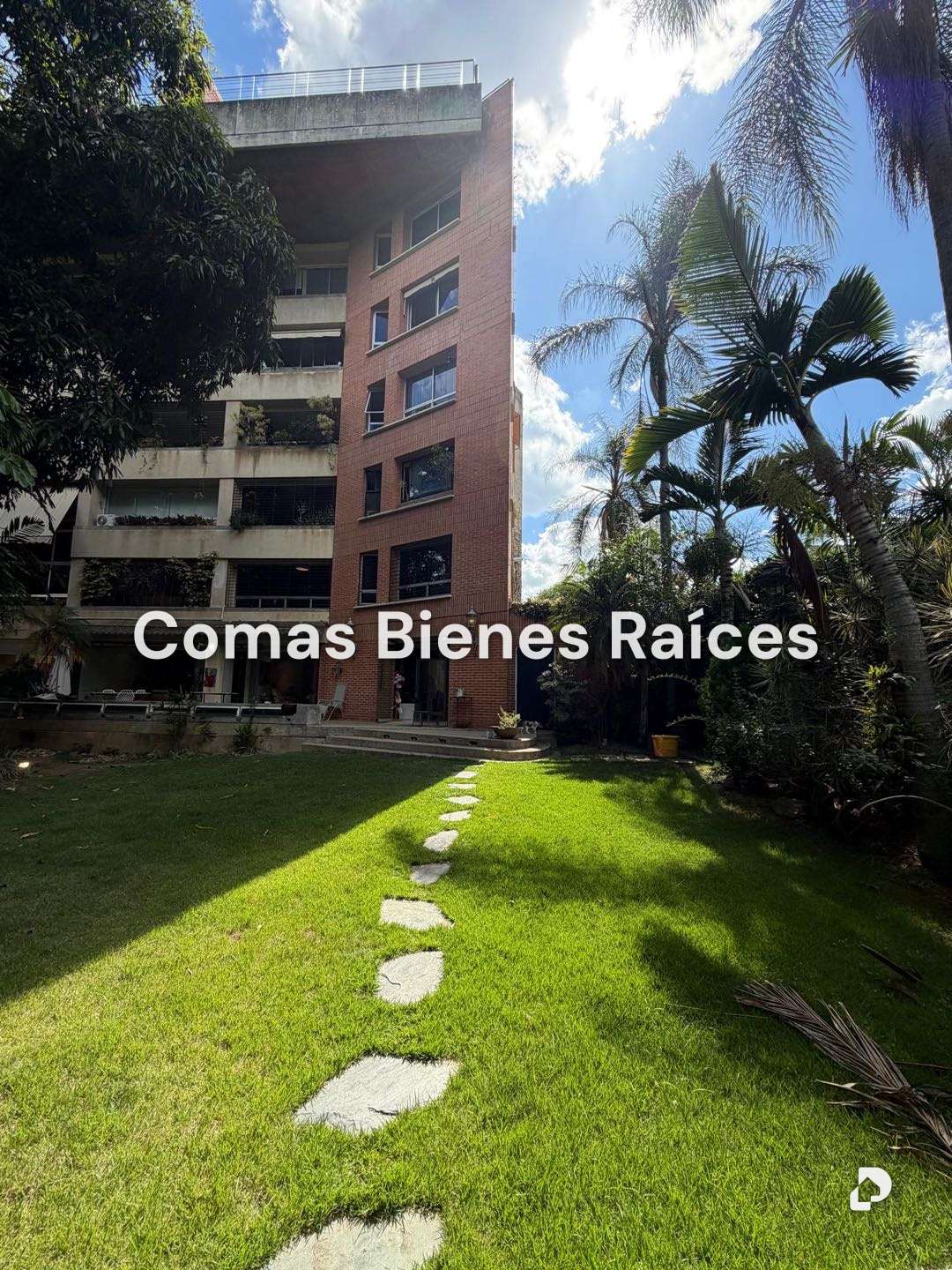 Apartamento en Los Palos Grandes, Caracas – 13