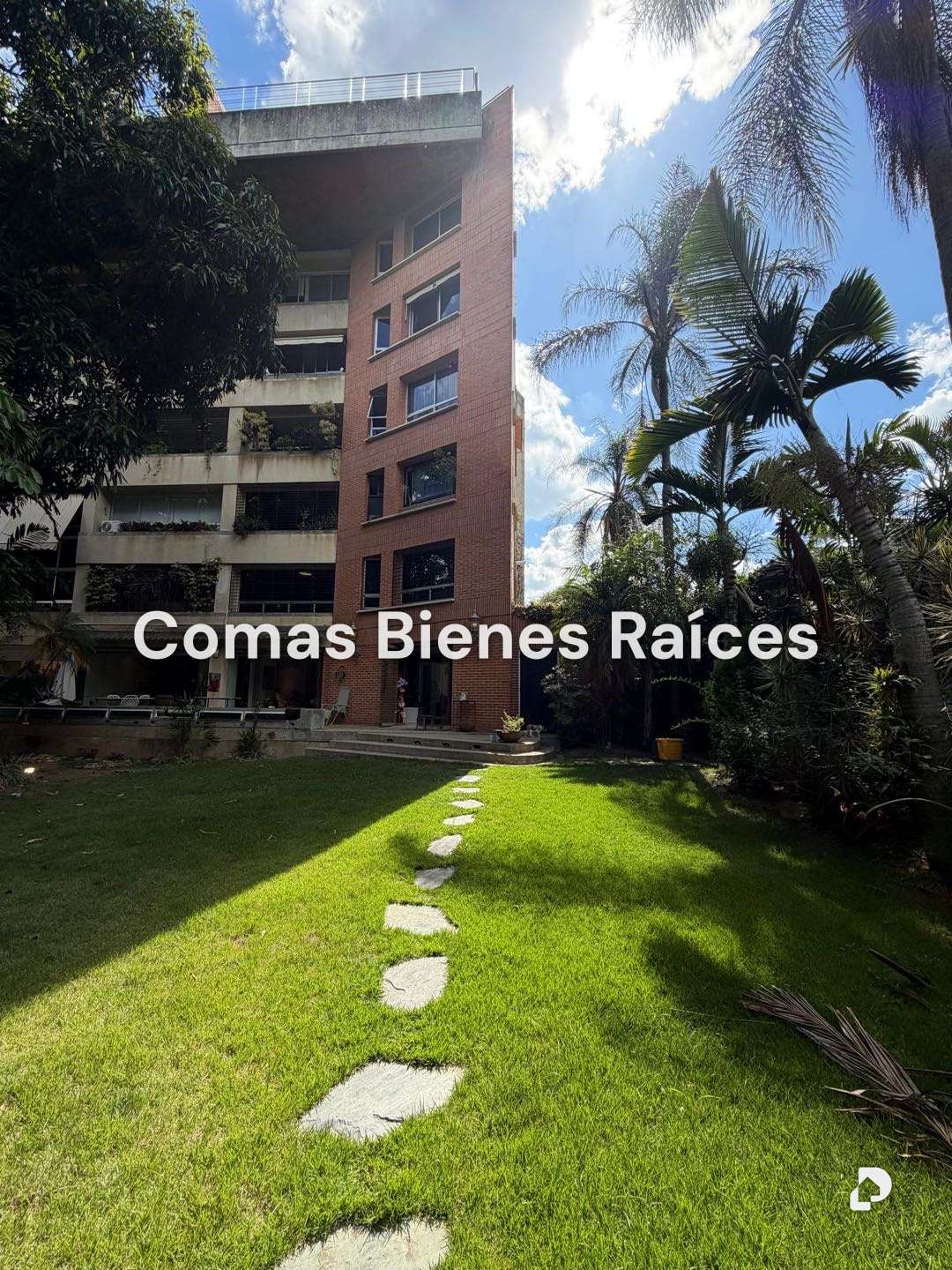 Apartamento en Los Palos Grandes, Caracas – 12