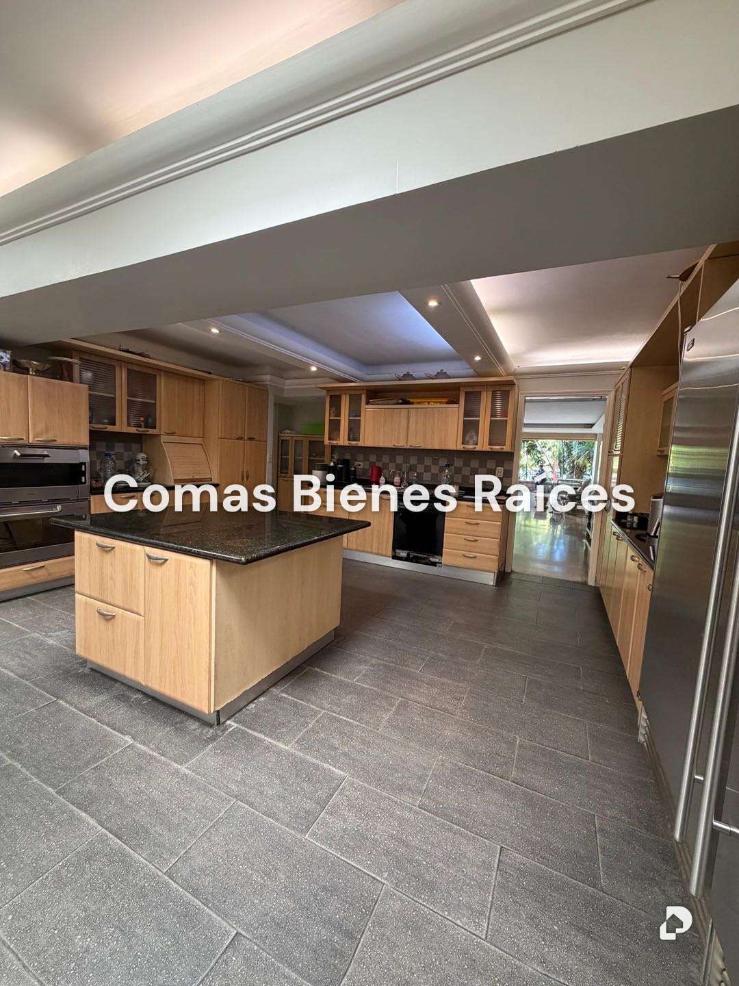 Apartamento en Los Palos Grandes, Caracas – 8