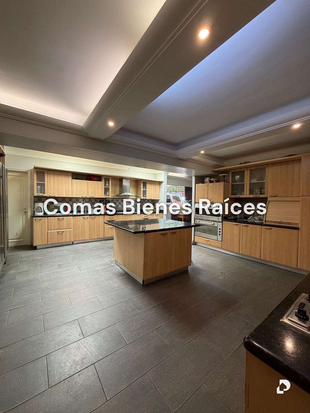 Apartamento en Los Palos Grandes, Caracas – 7
