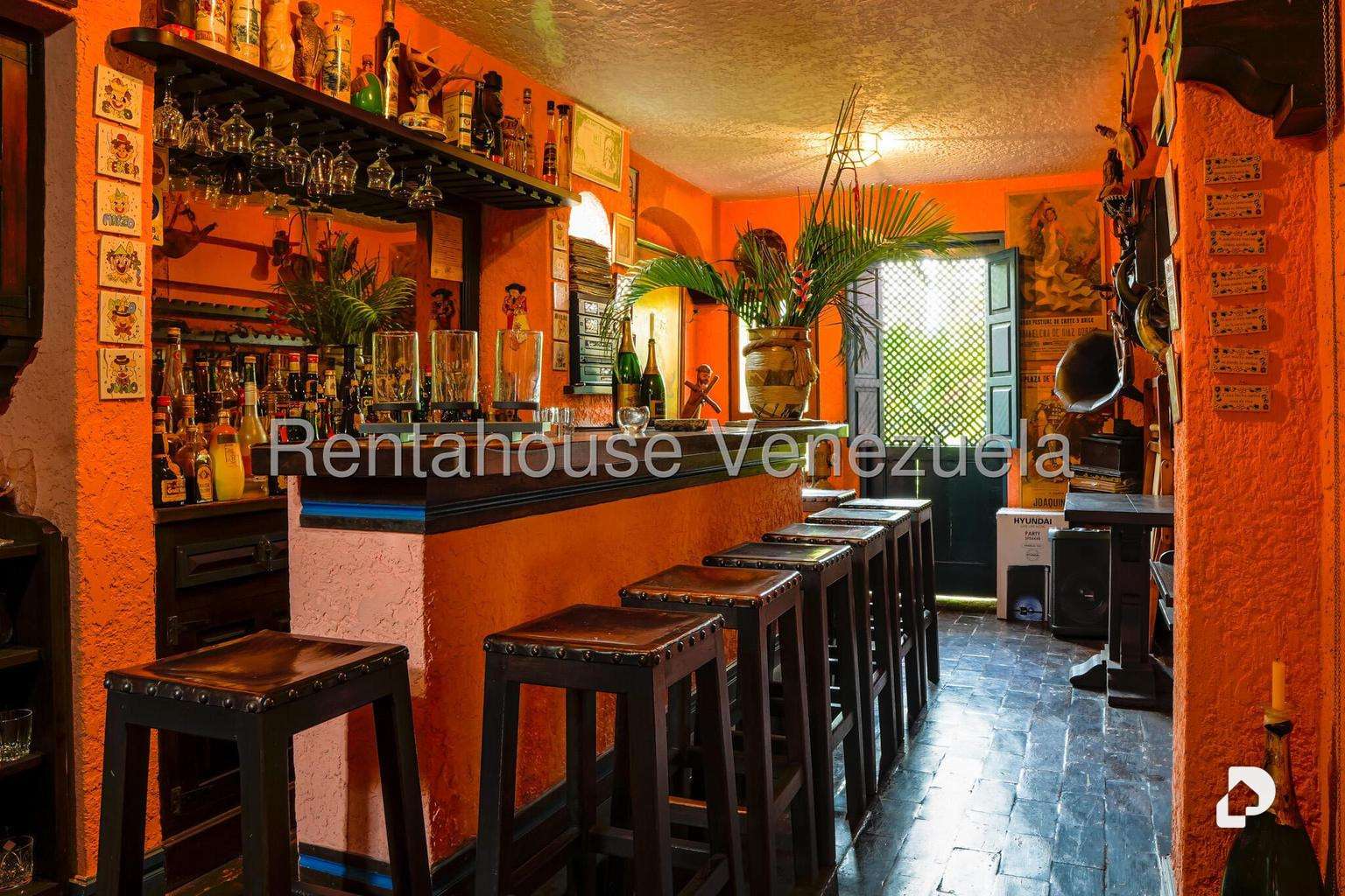 Casa en Prados Del Este, Caracas – 19