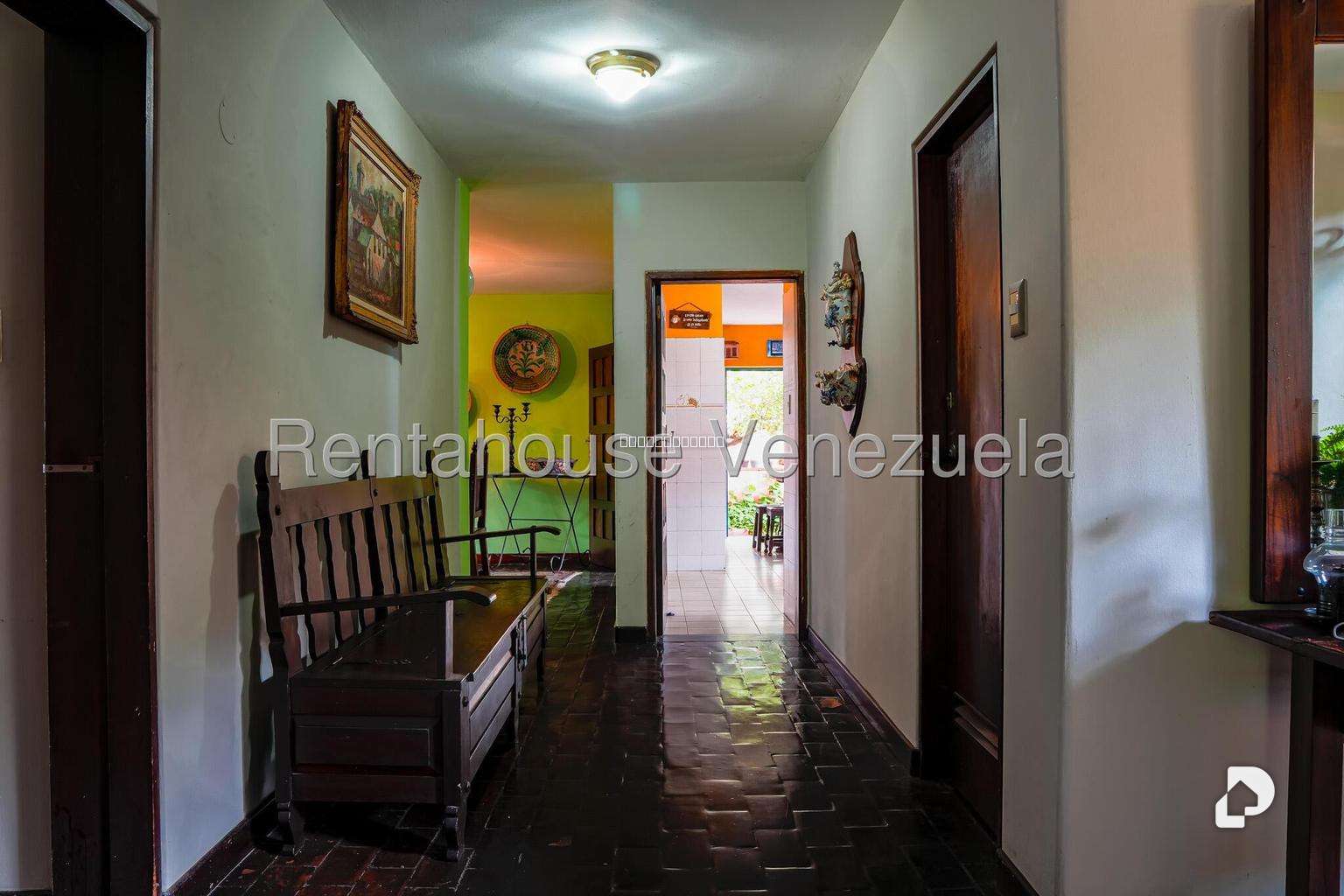 Casa en Prados Del Este, Caracas – 13