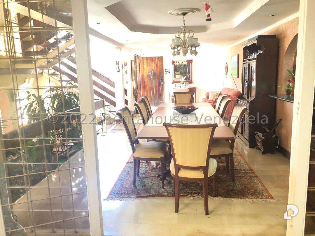Casa en Colinas de Bello Monte, Caracas – 29