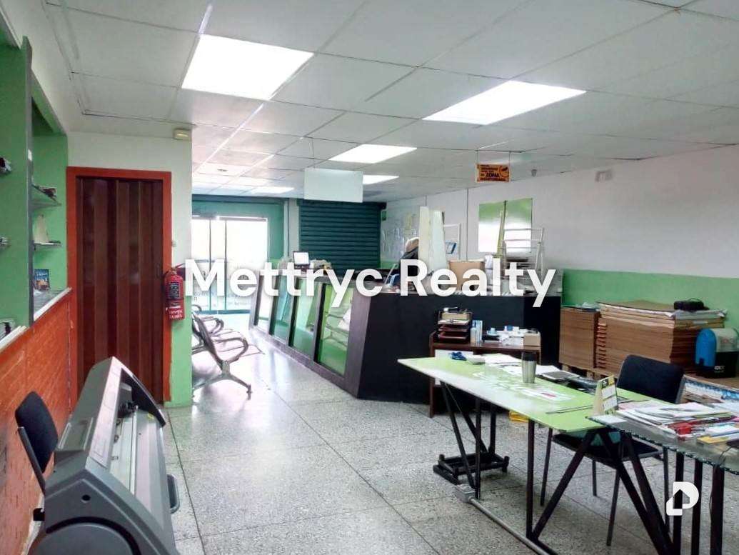 Local comercial en Agua Blanca, Valencia – 2
