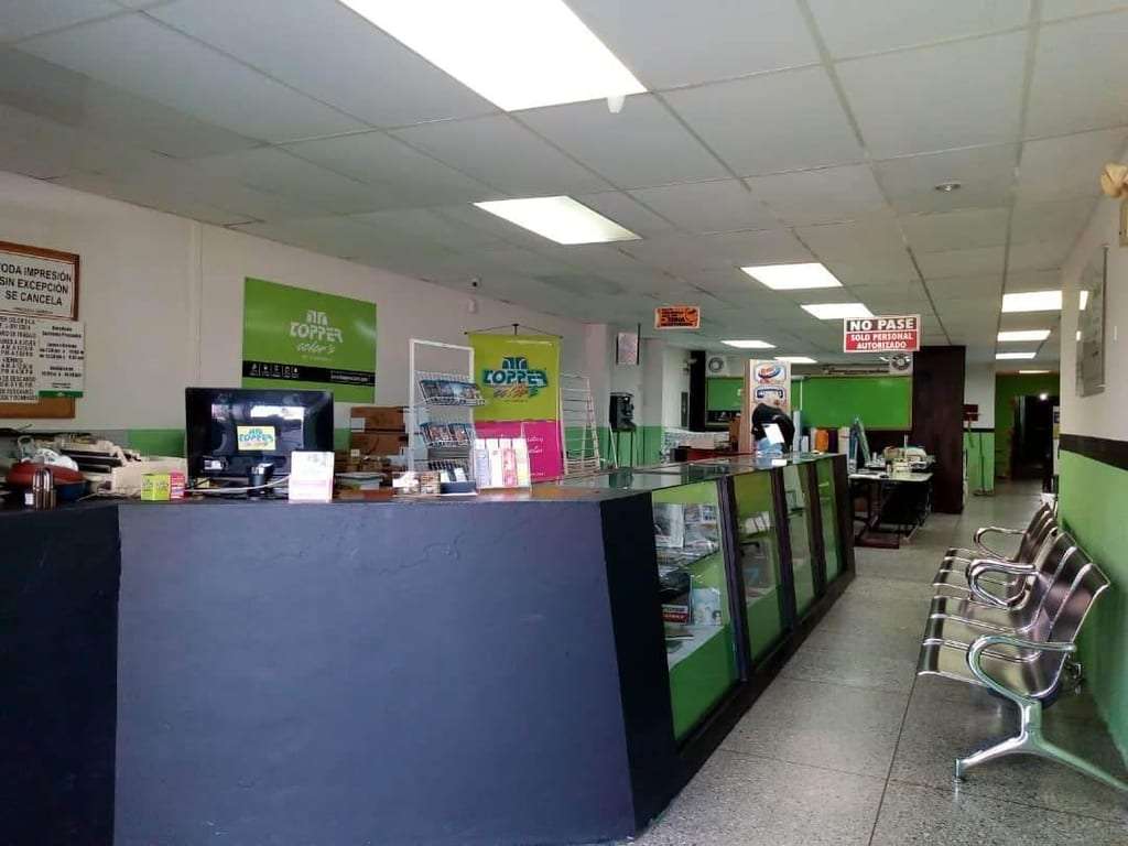 Local comercial en Agua Blanca, Valencia - 1
