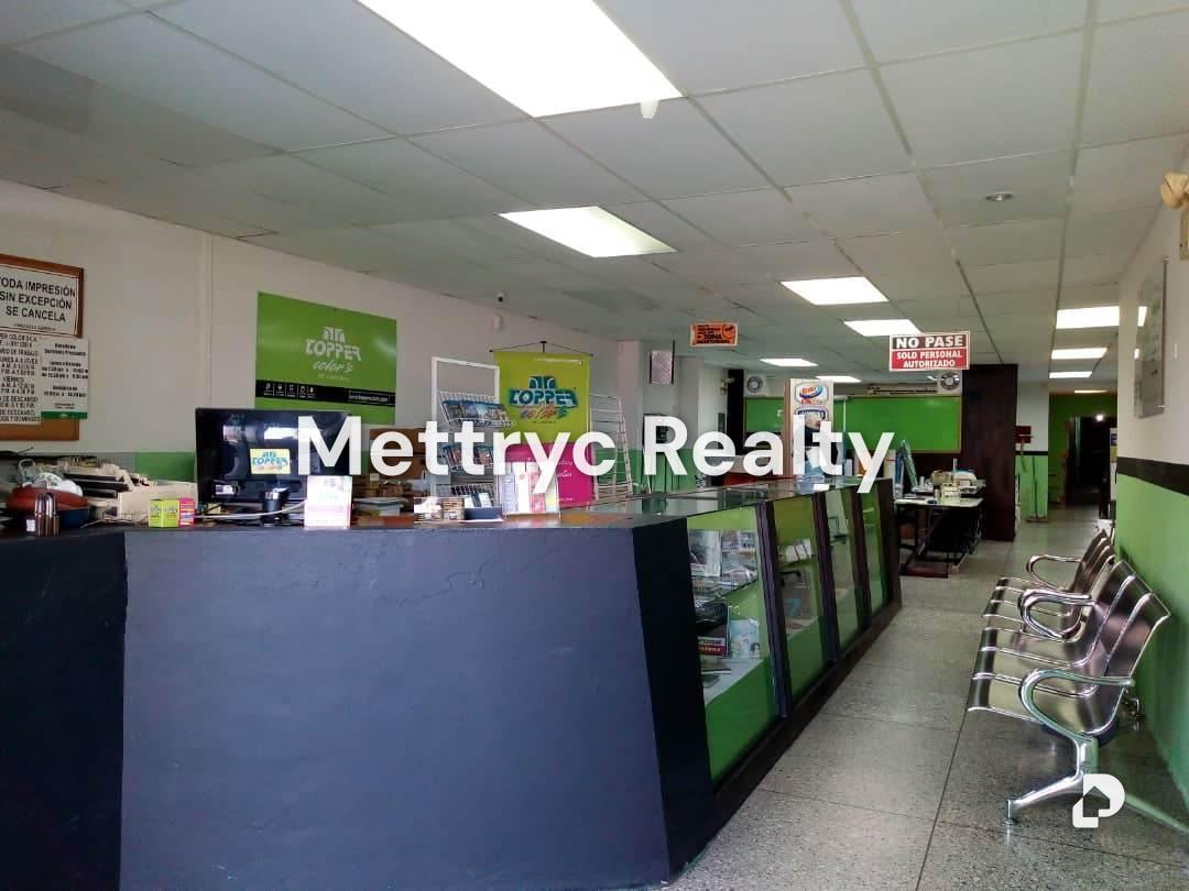 Local comercial en Agua Blanca, Valencia – 1