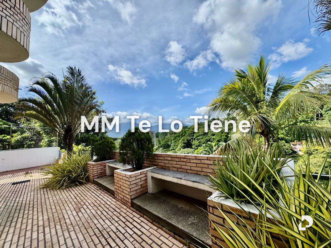 House in El Peñón, Caracas – 34
