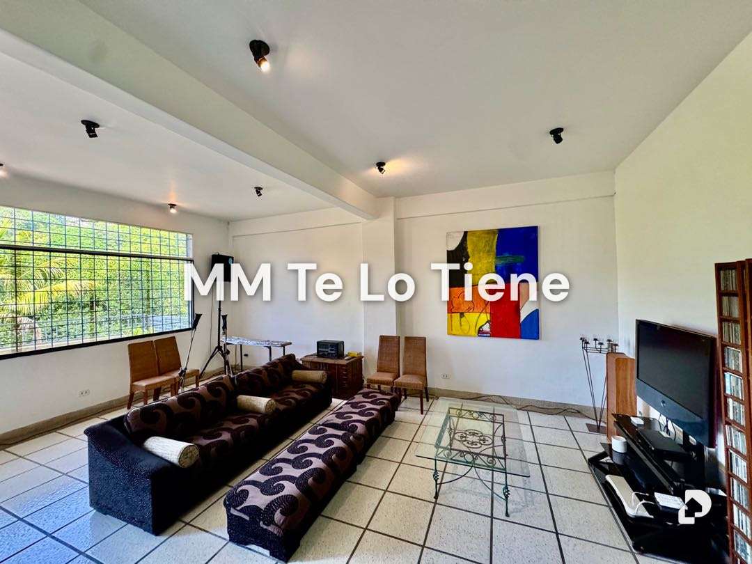 House in El Peñón, Caracas – 31