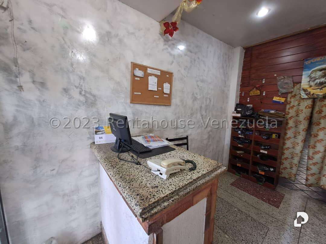 Edificio en Prado de María, Caracas – 21