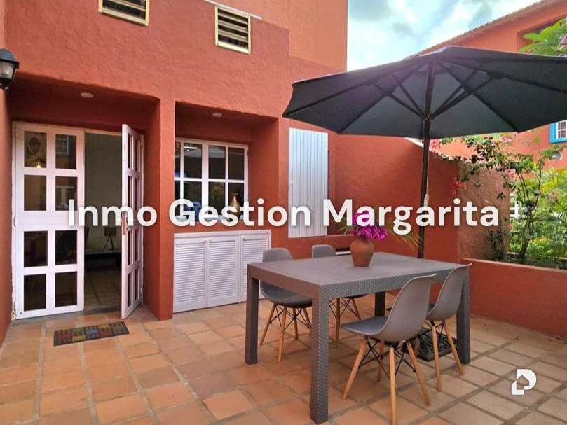Apartamento en playa Moreno, Pampatar – 2
