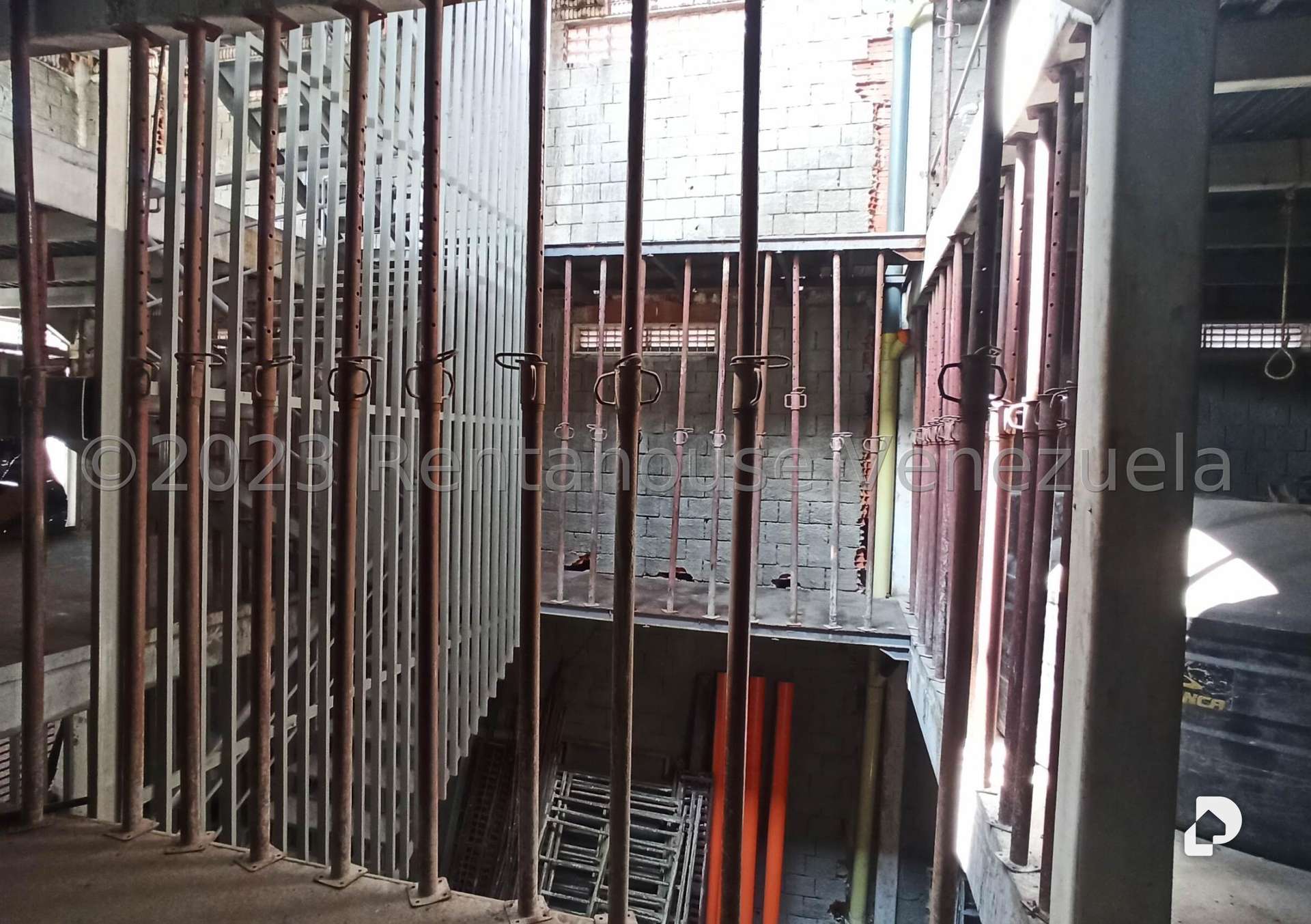 Commercial space in El Paraíso, Caracas – 7