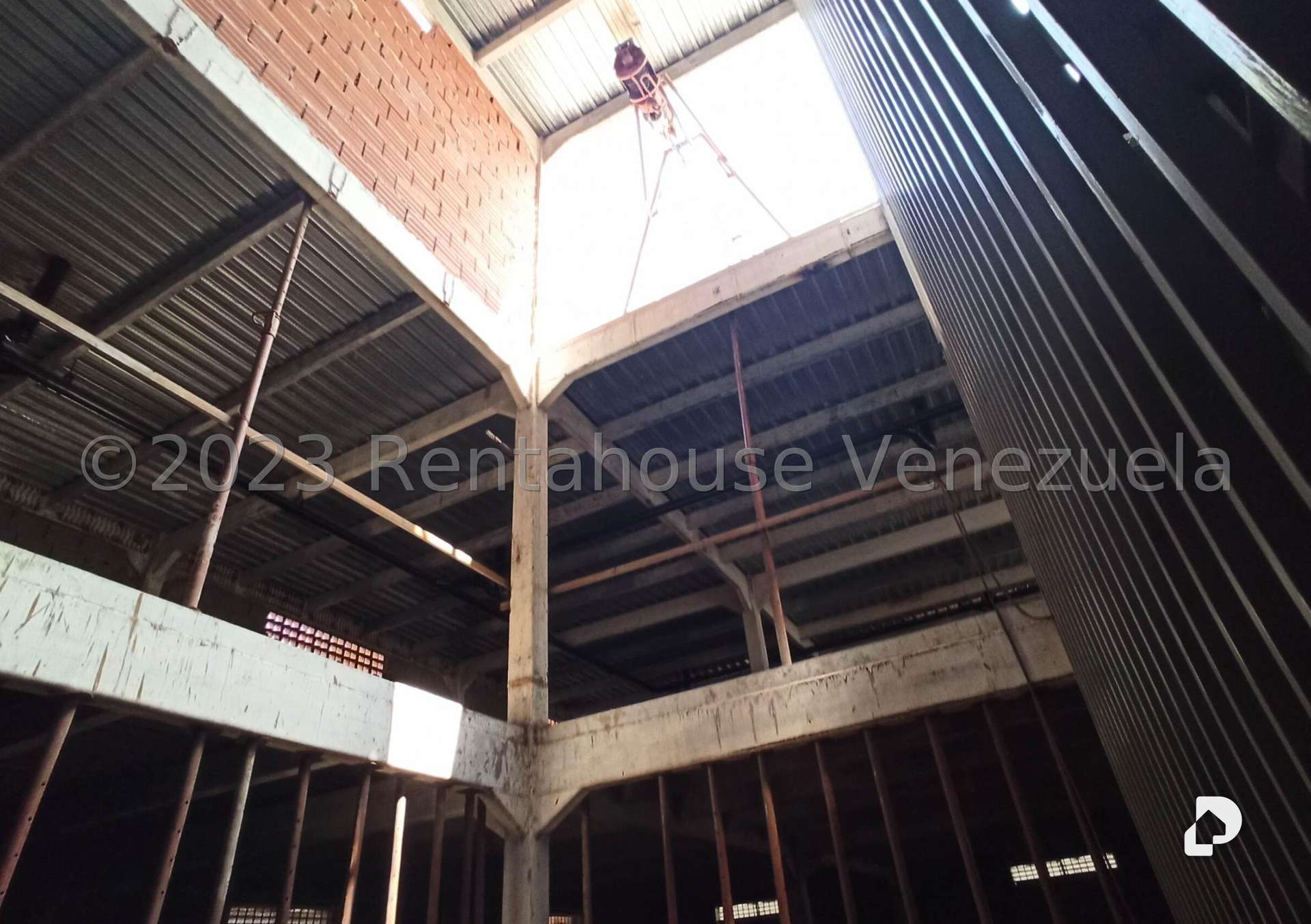 Commercial space in El Paraíso, Caracas – 6