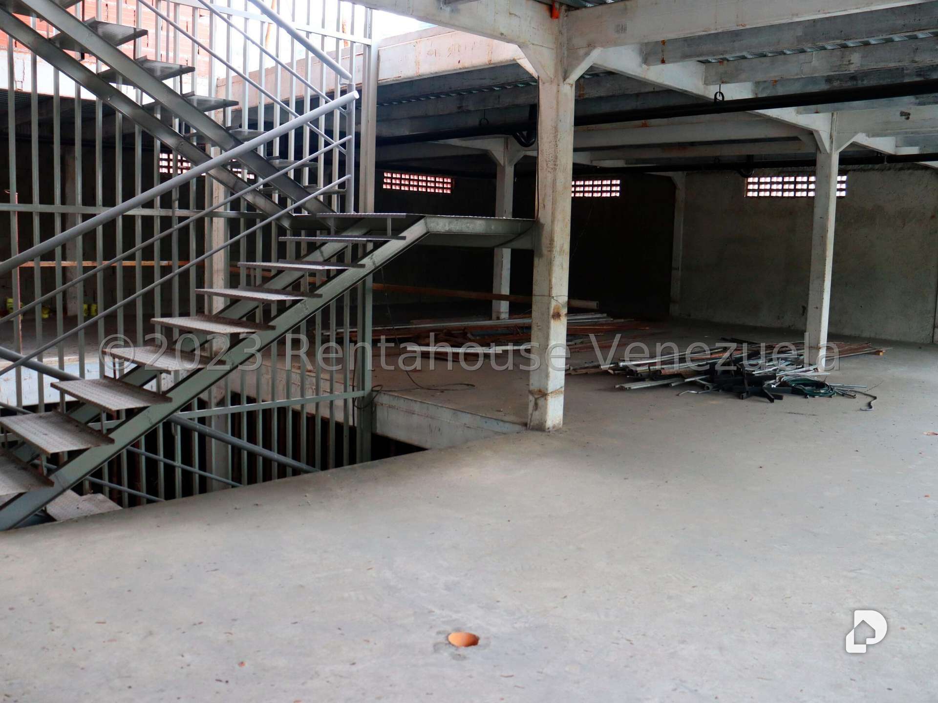 Commercial space in El Paraíso, Caracas – 3