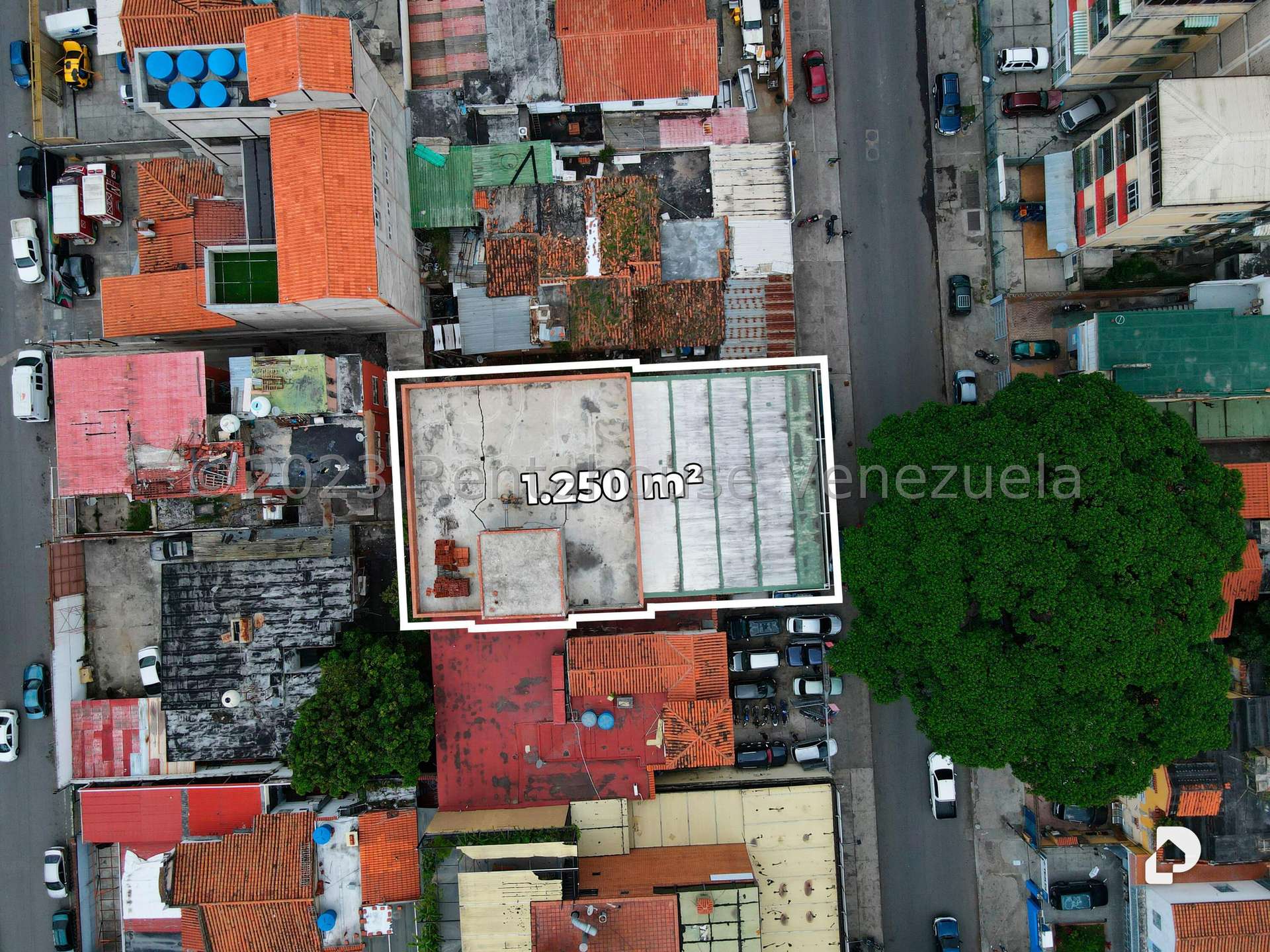 Commercial space in El Paraíso, Caracas – 13