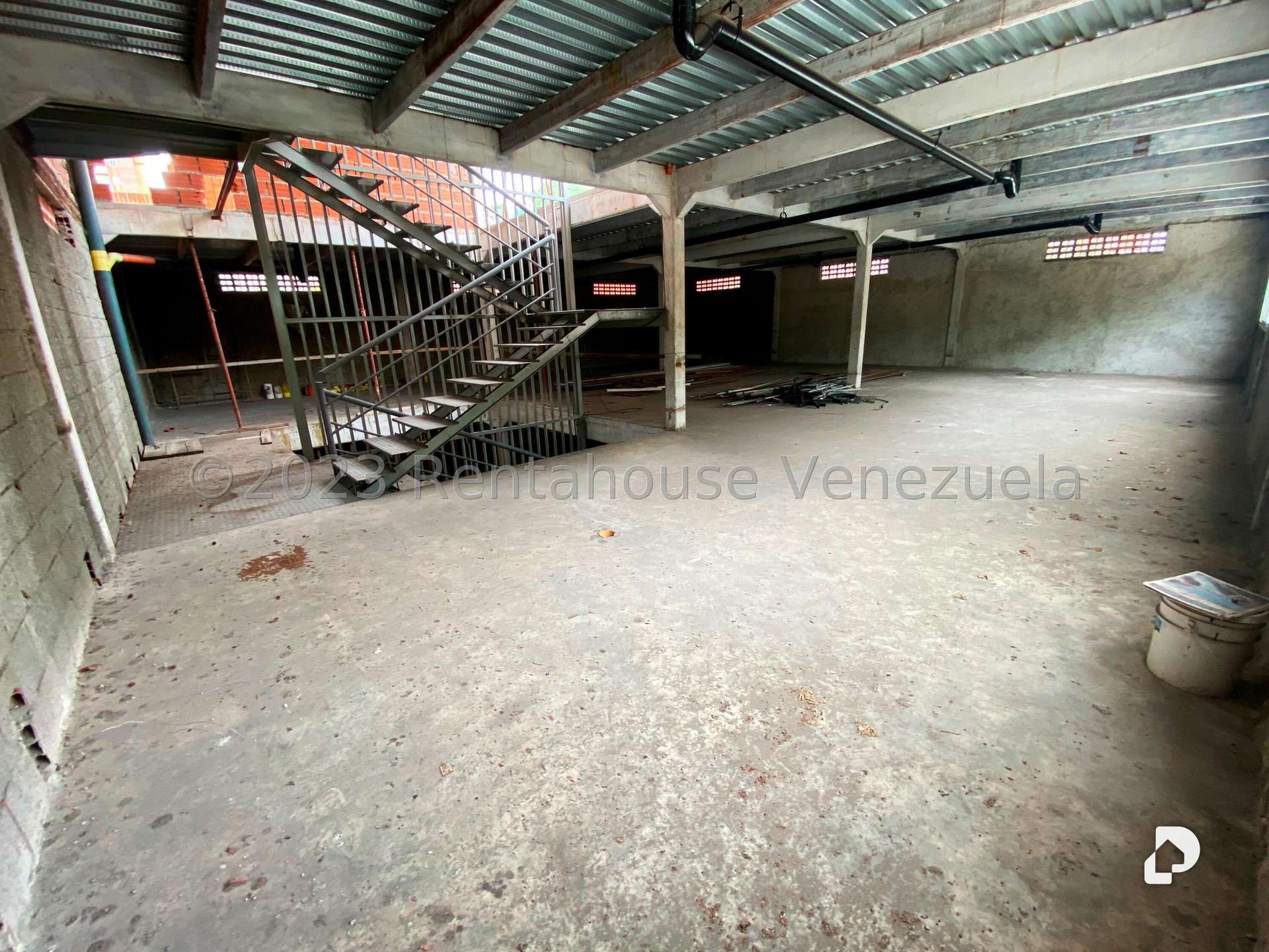 Commercial space in El Paraíso, Caracas – 4