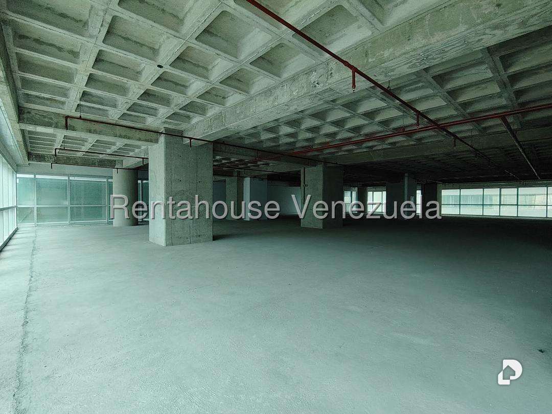 Local comercial en Campo Alegre, Caracas – 10