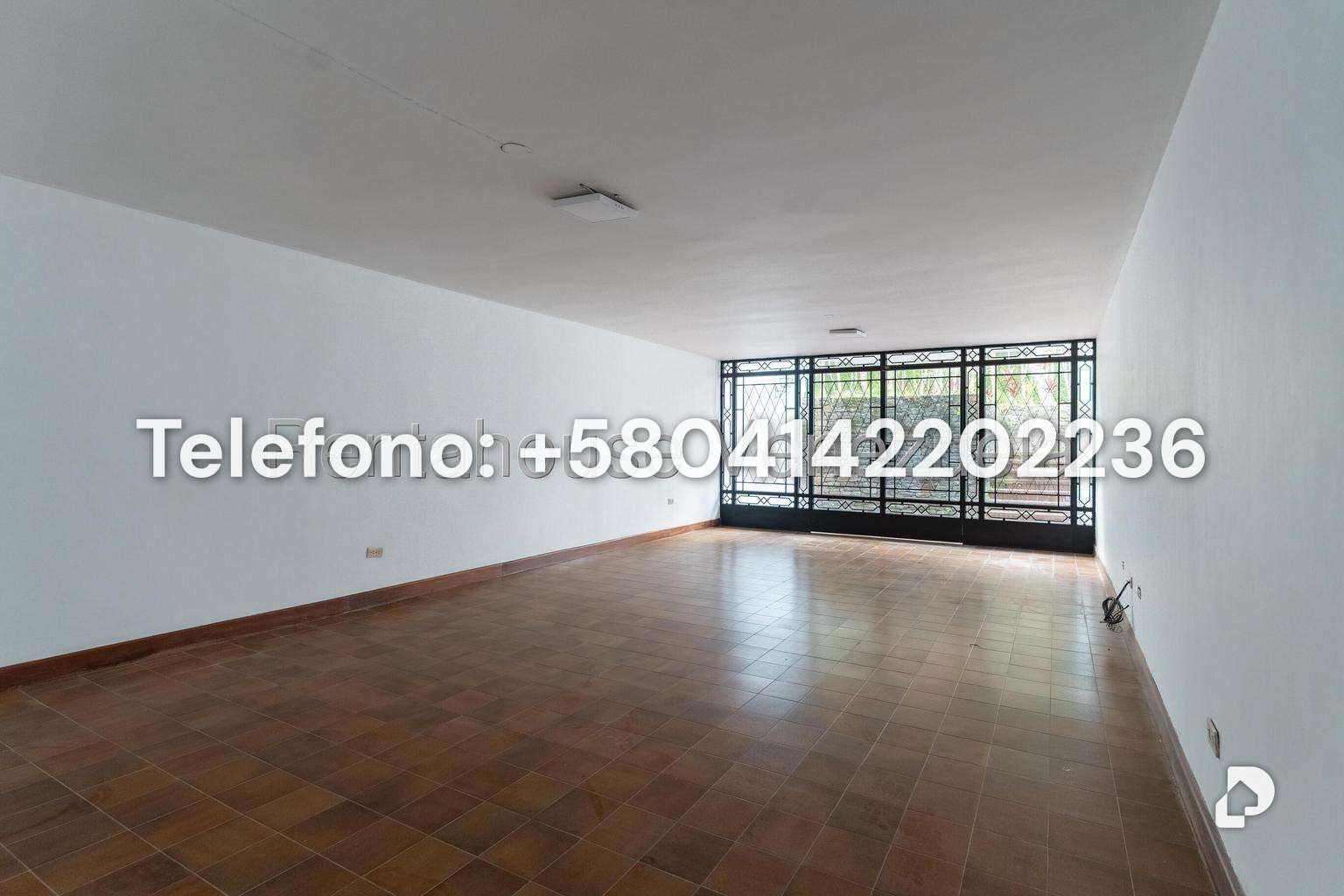 Casa en La Lagunita Country Club, Caracas – 23