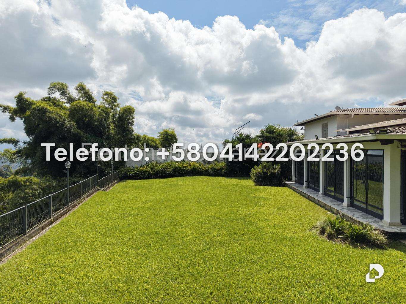 Casa en La Lagunita Country Club, Caracas – 12