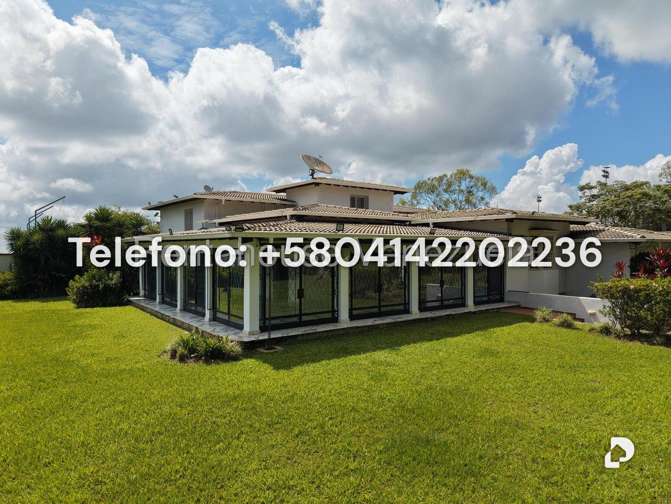 Casa en La Lagunita Country Club, Caracas – 1