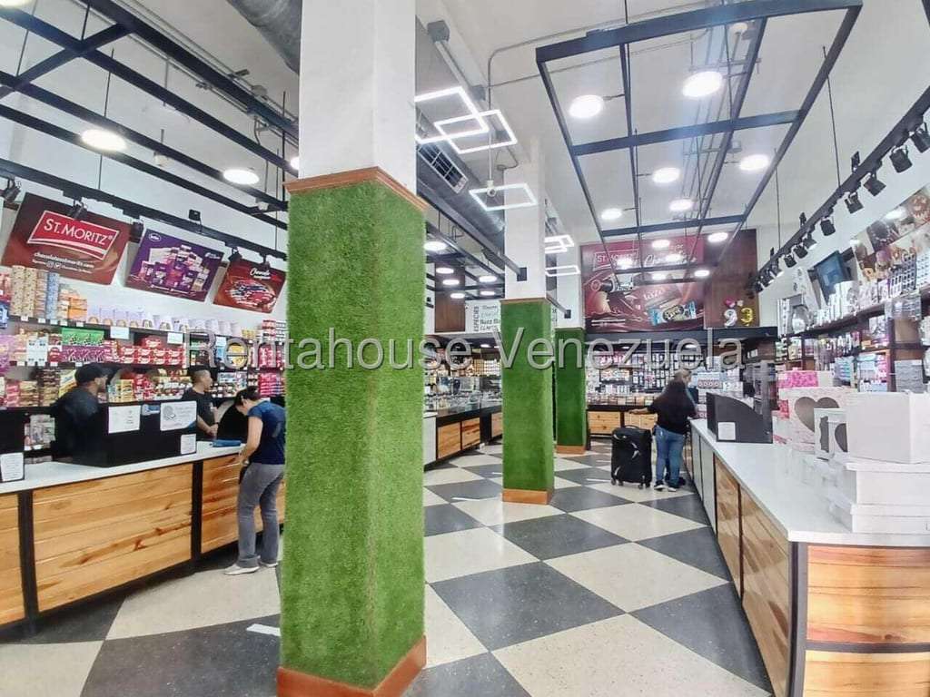 Local comercial en Caracas - 1