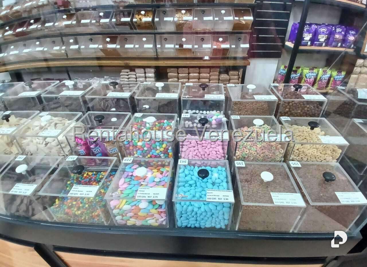 Local comercial en Parroquia La Candelaria, Caracas – 28