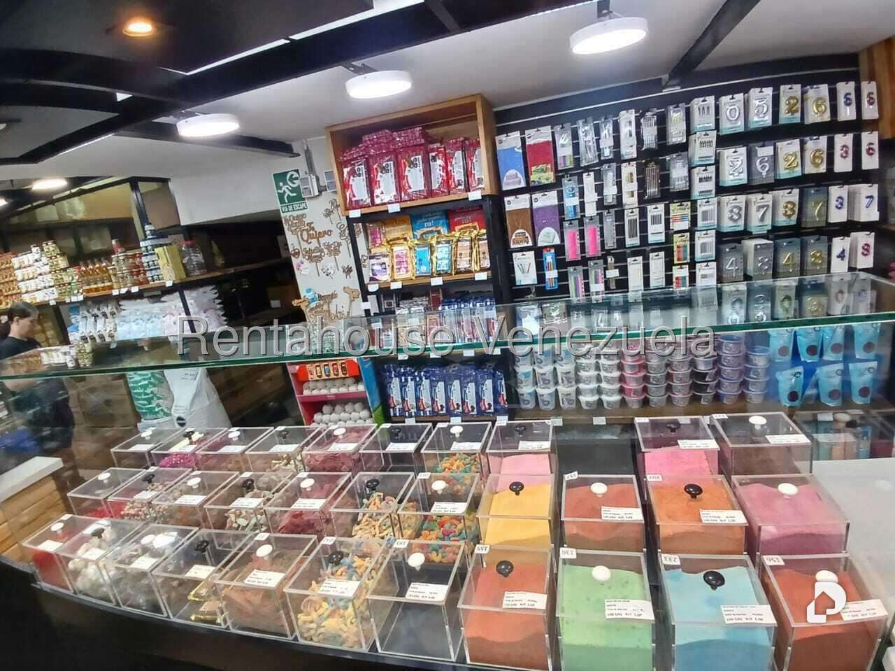 Local comercial en Parroquia La Candelaria, Caracas – 16