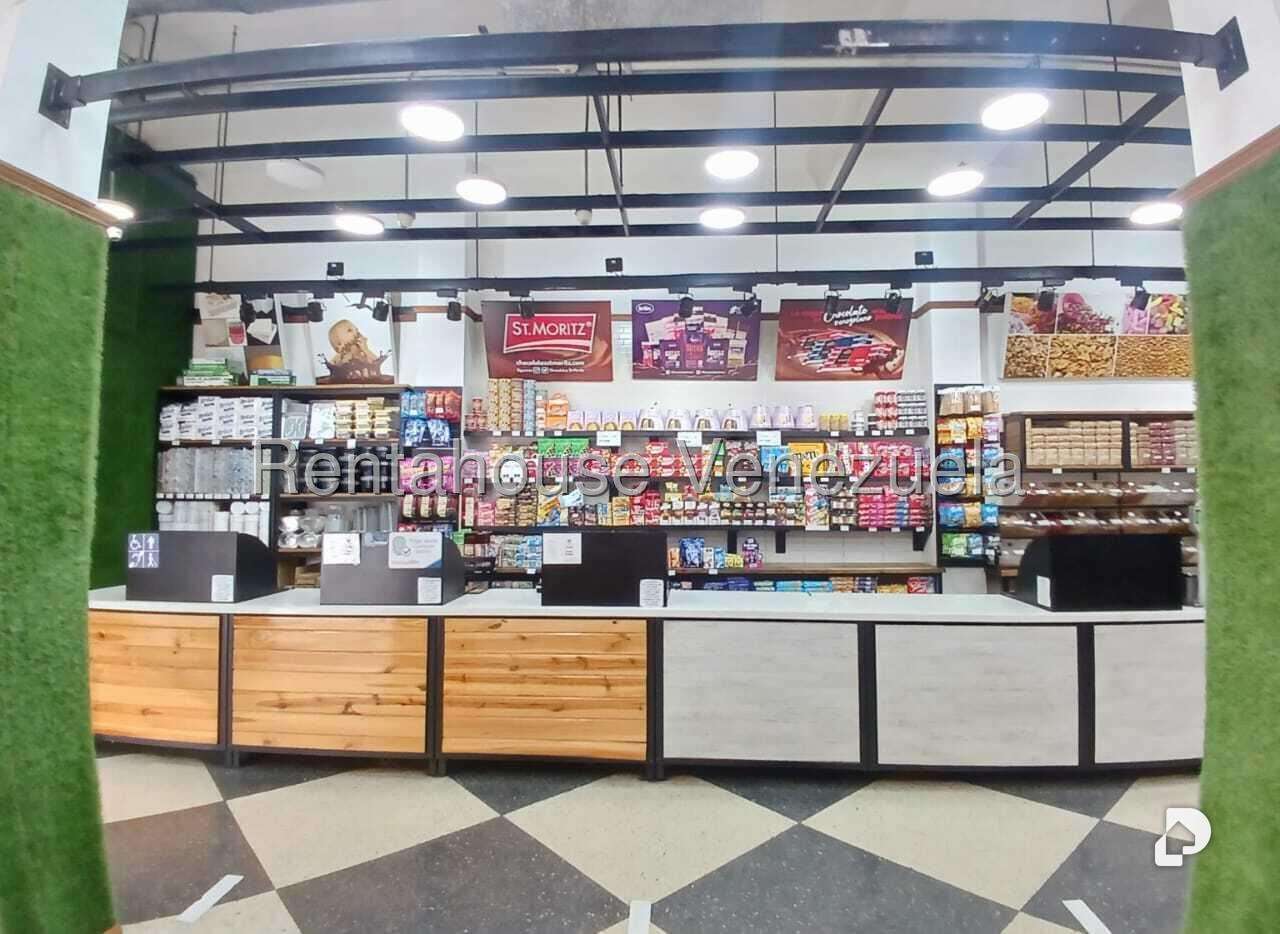 Local comercial en Parroquia La Candelaria, Caracas – 22