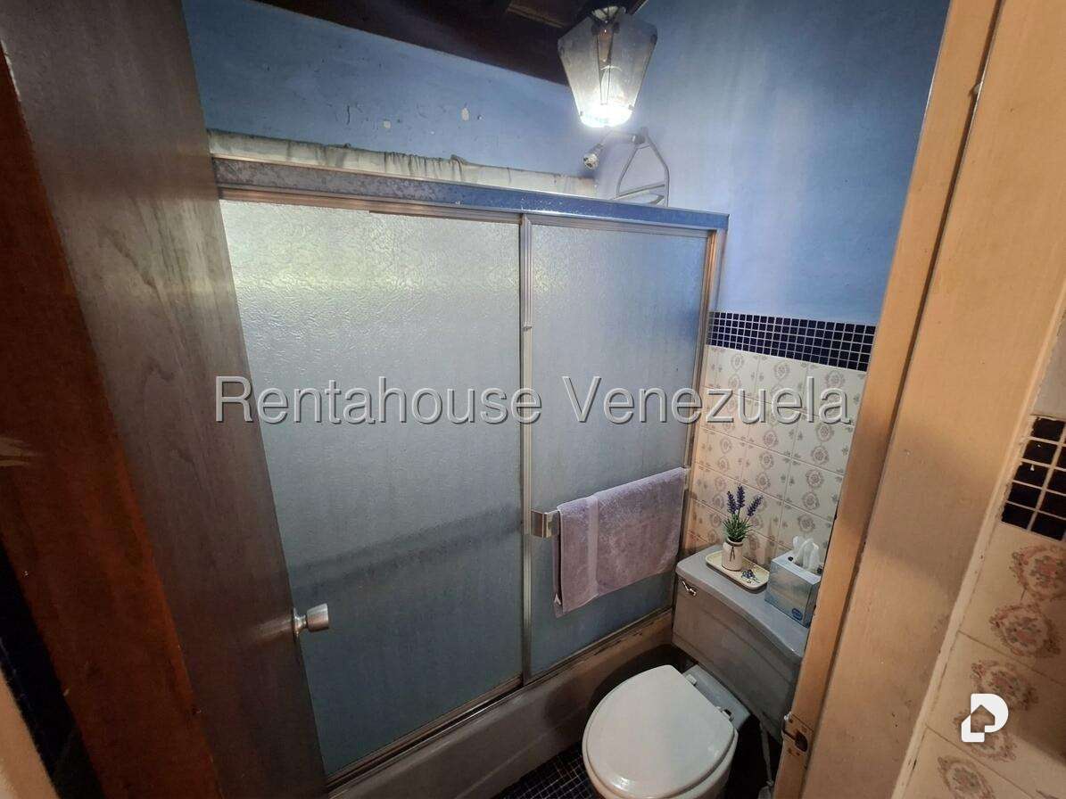 Casa en Prados del Este, Caracas – 21