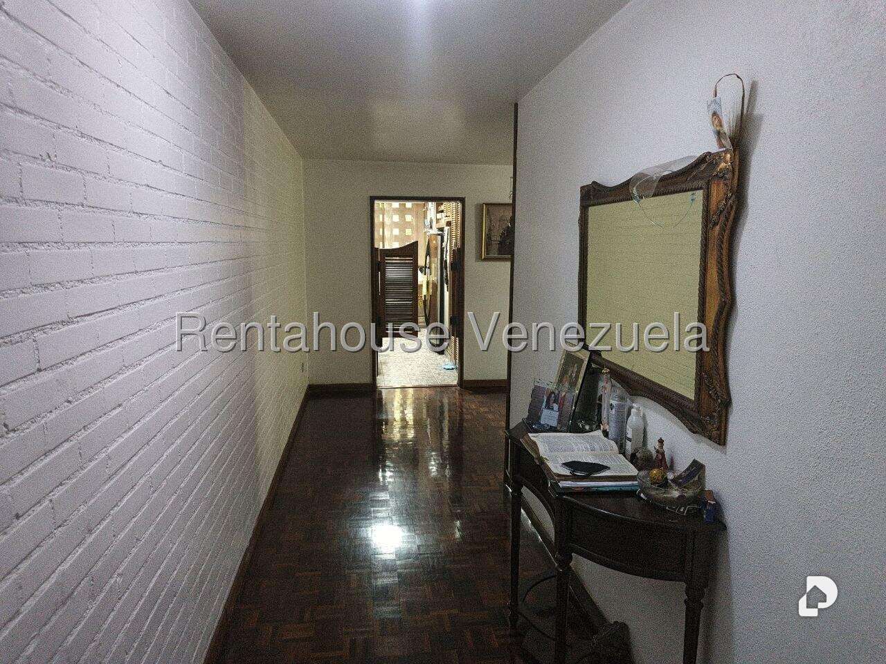 Apartamento en Prado Humboldt, Caracas – 2