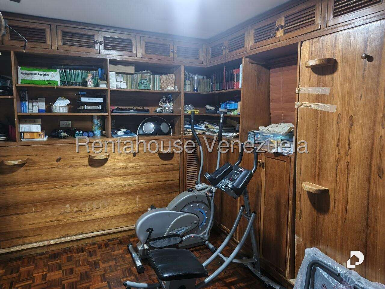 Apartamento en Prado Humboldt, Caracas – 13