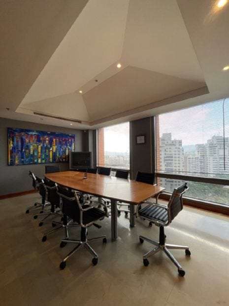 Oficina en Chacao, Caracas - 1