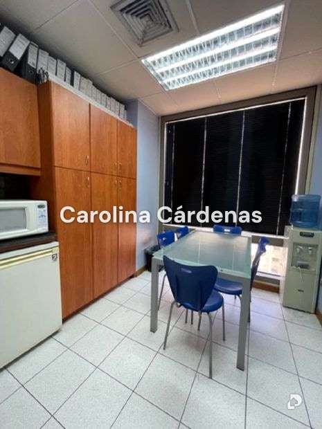 Oficina en Chacao, Caracas – 12
