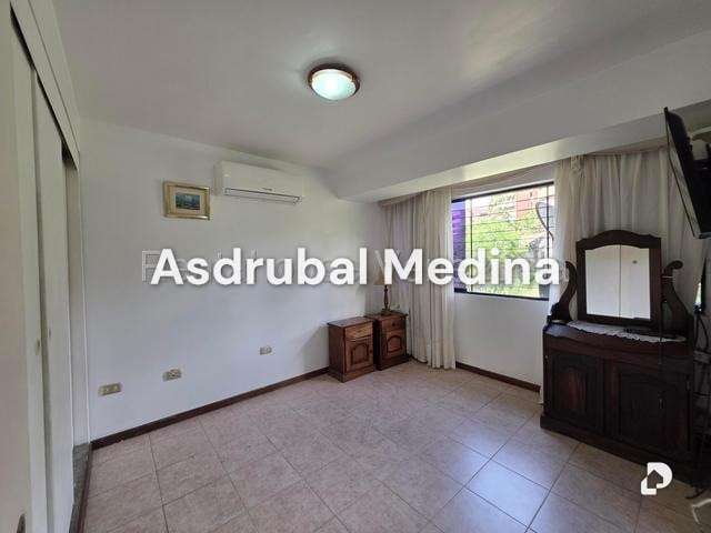 Apartamento en La Bonita, Caracas – 8