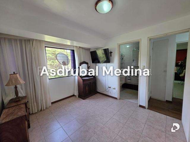Apartamento en La Bonita, Caracas – 11