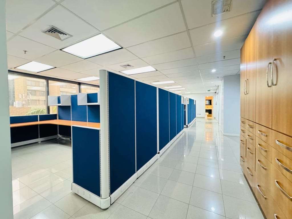 Oficina en El Rosal, Caracas - 1