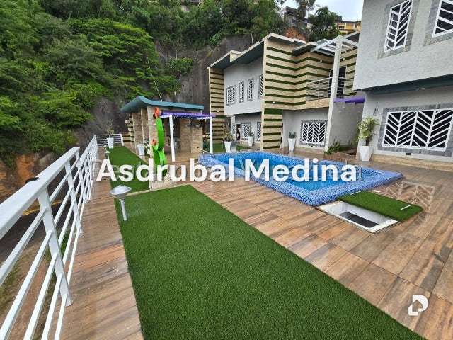 Casa en Colinas de Santa Mónica, Caracas – 13