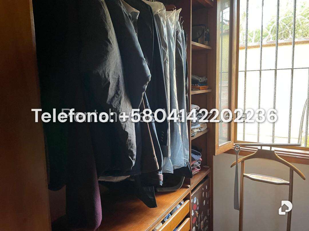 Casa en Alto Hatillo, Caracas – 20