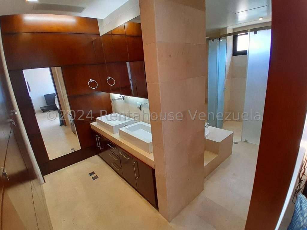 Apartamento en La Lagunita Country Club, Caracas