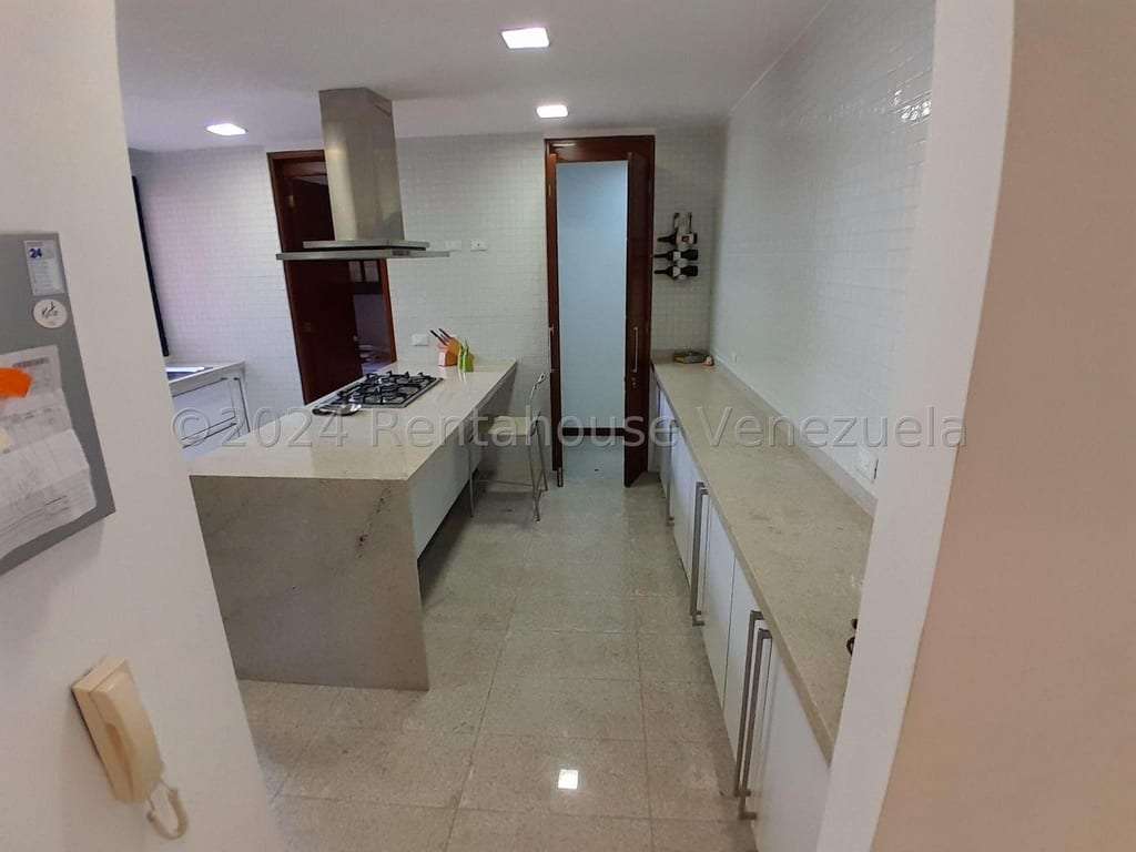 Apartamento en La Lagunita Country Club, Caracas