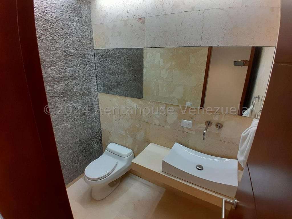 Apartamento en La Lagunita Country Club, Caracas