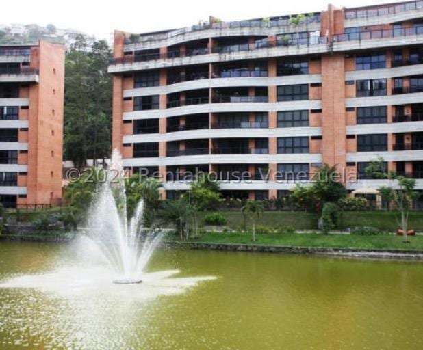Apartamento en La Lagunita Country Club, Caracas