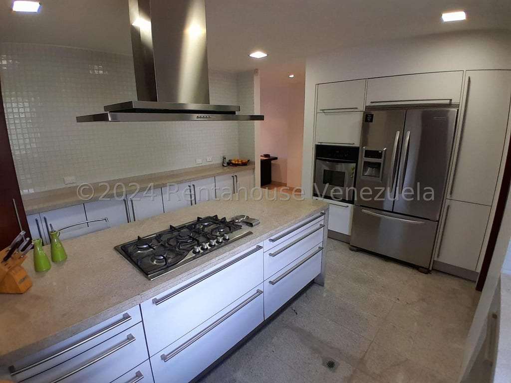 Apartamento en La Lagunita Country Club, Caracas