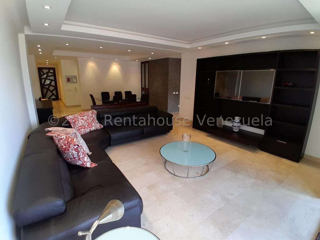 Apartamento en La Lagunita Country Club, Caracas